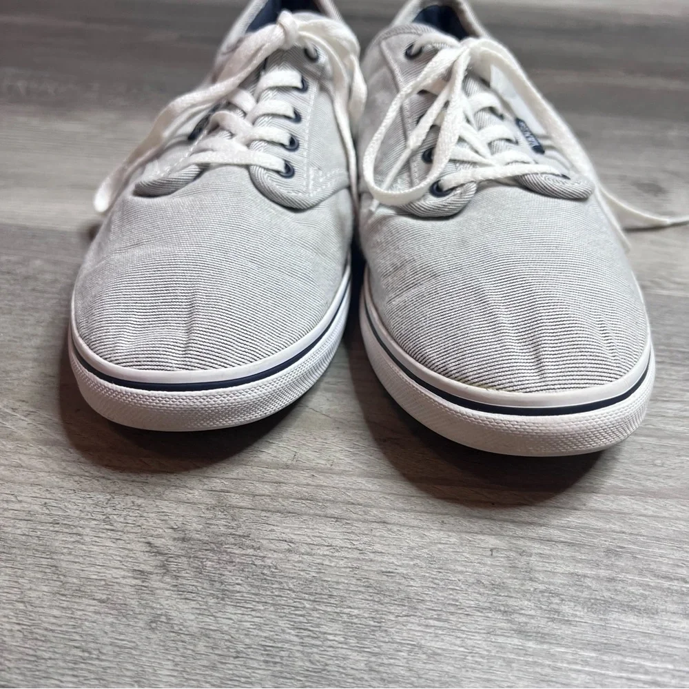 VANS Canvas Lace up Atwood Sneakers in Navy White Pinstripe SZ 8.5